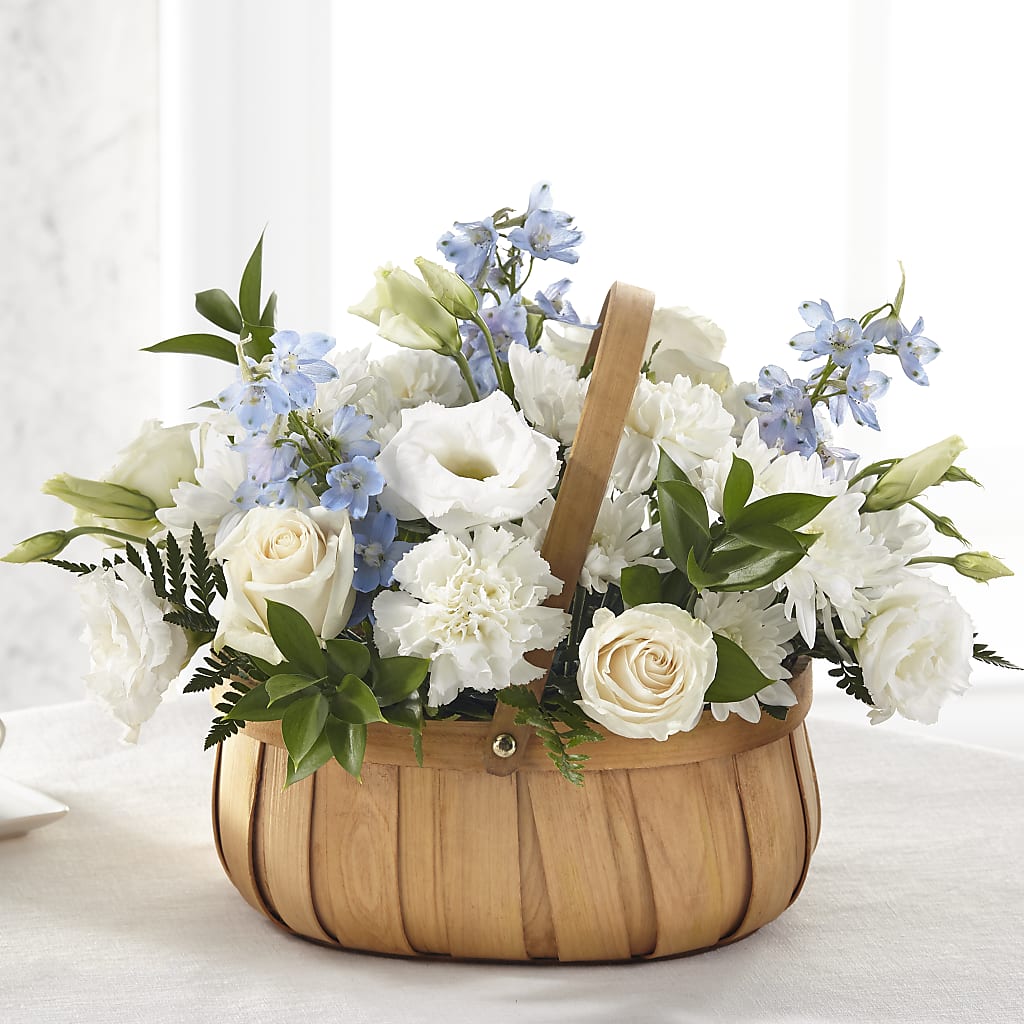 Sincerely Heartfelt Basket – Springerville Flower Shop, Springerville AZ