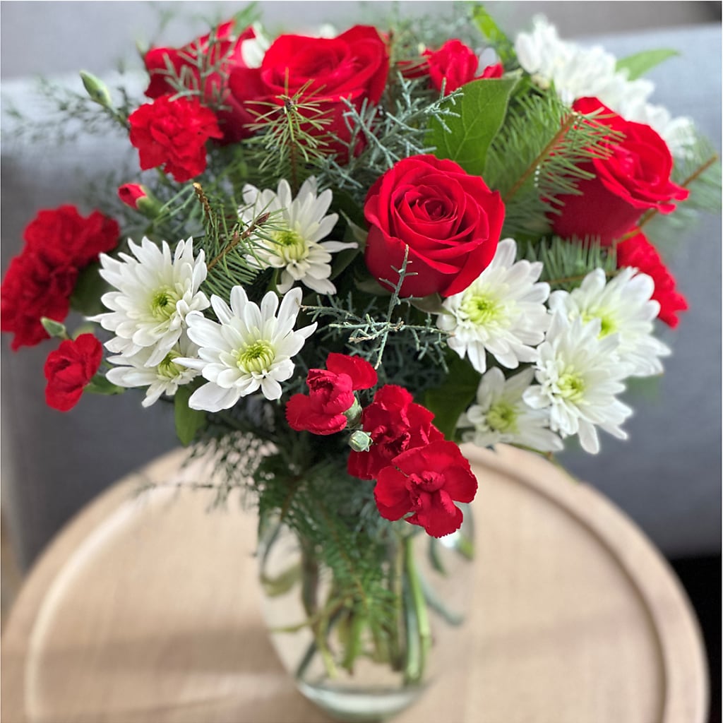 Seasonal Magic Bouquet –  Springerville Flower Shop, Springerville AZ