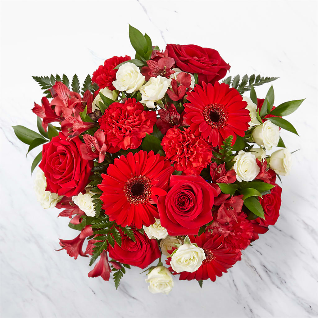 Hearts Embrace Bouquet –  Springerville Flower Shop, Springerville AZ