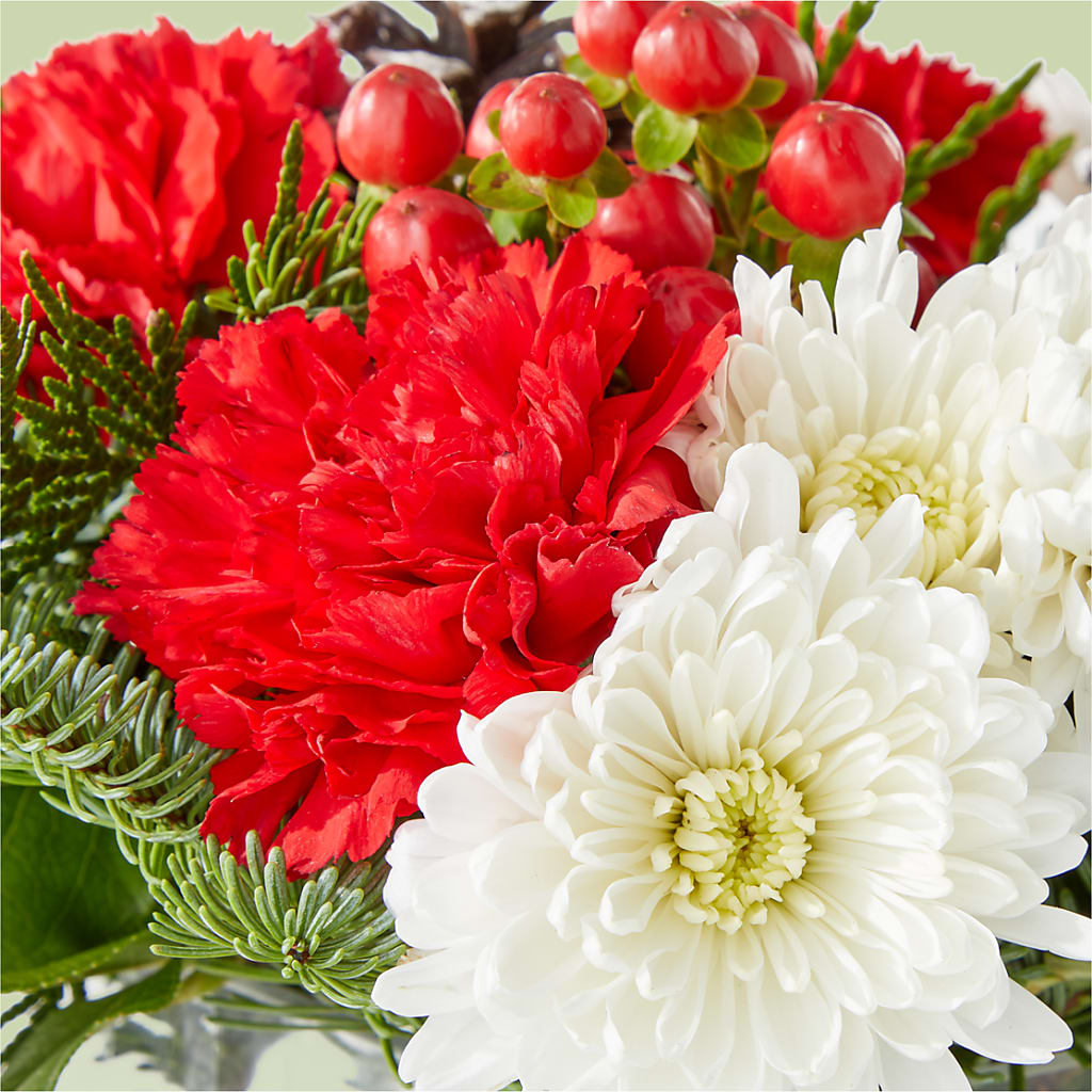 Snow Angel Bouquet –  Springerville Flower Shop, Springerville AZ