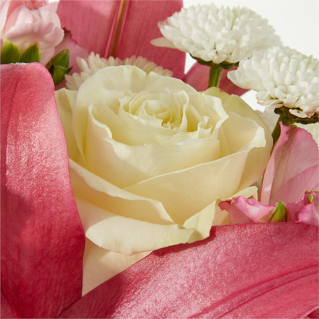 Piece of Cake Bouquet –  Springerville Flower Shop, Springerville AZ