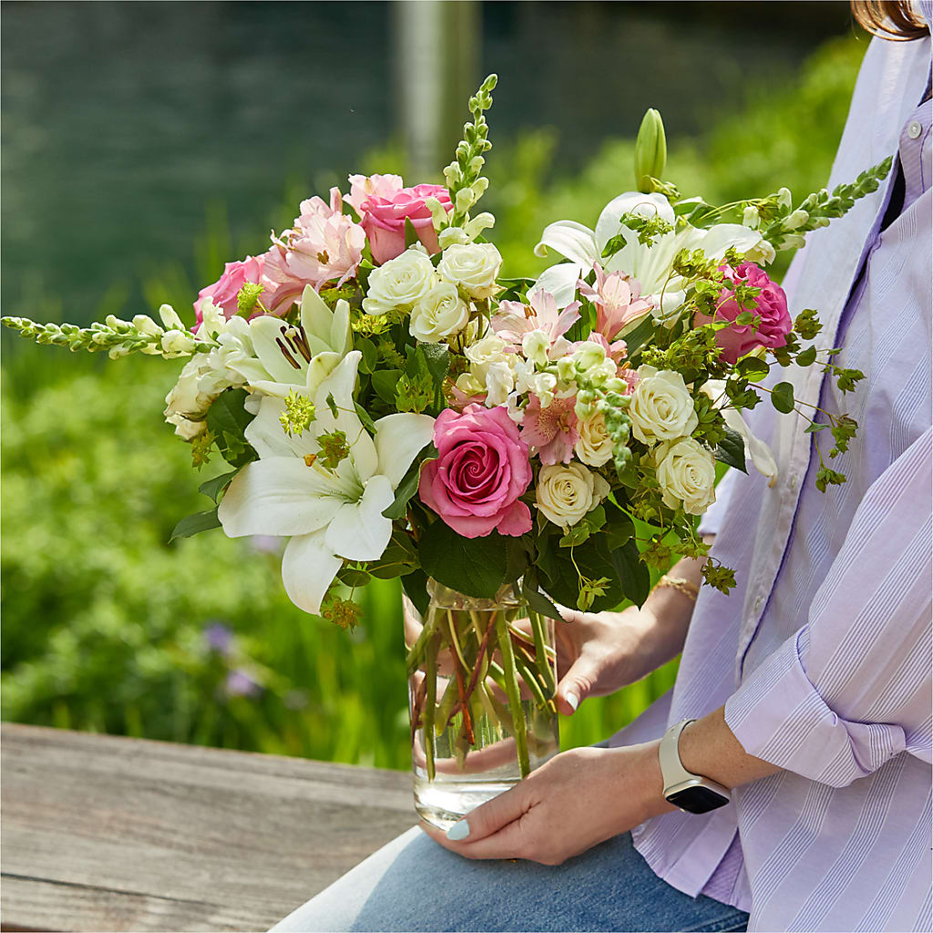 Fondly Bouquet –  Springerville Flower Shop, Springerville AZ