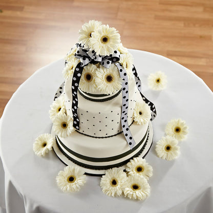 Simple Sophistication Cake Décor –  Springerville Flower Shop, Springerville AZ