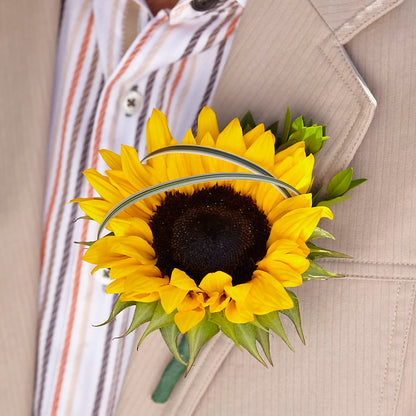 Free Spirit Boutonniere –  Springerville Flower Shop, Springerville AZ